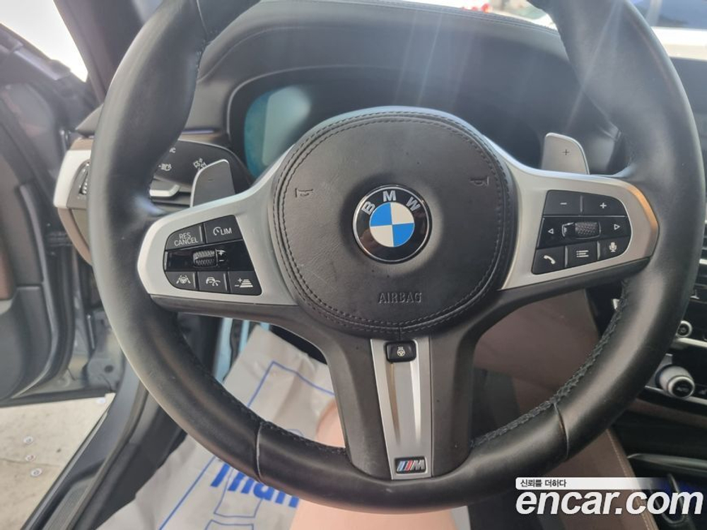 BMW 5 Series (G30) 530e M Sports (06.2020)