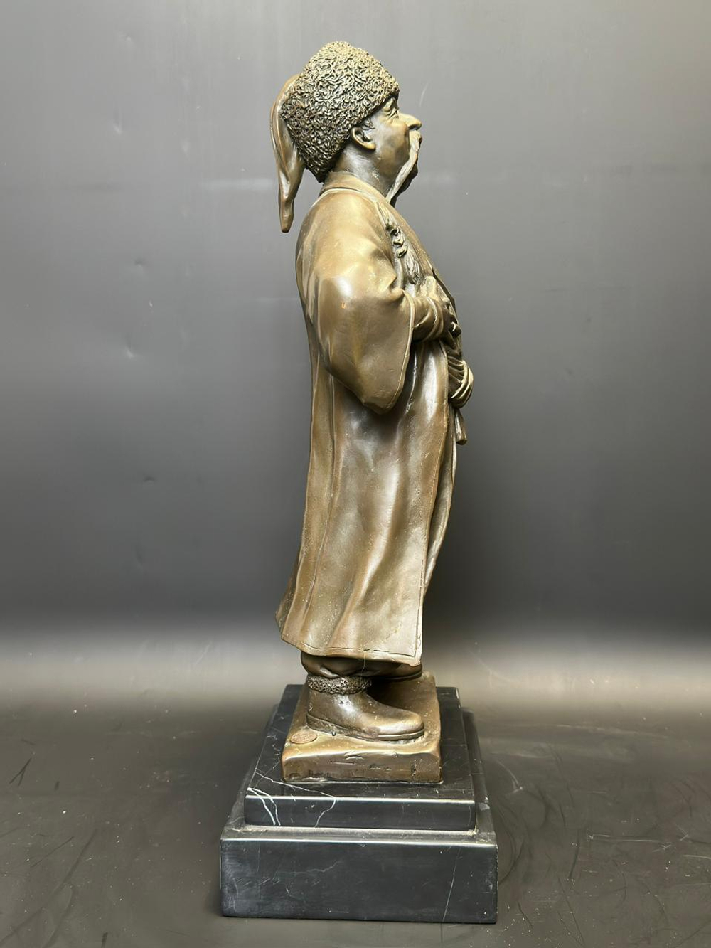 Бронзовая скульптура «Запорожский казак»