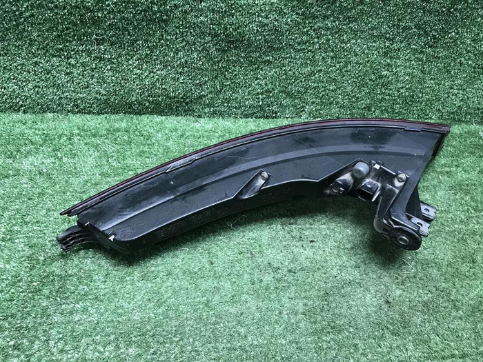 Фонарь правый внешний Porsche Panamera 971 (16-20)