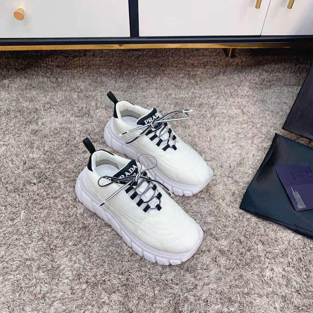 Кроссовки Prada