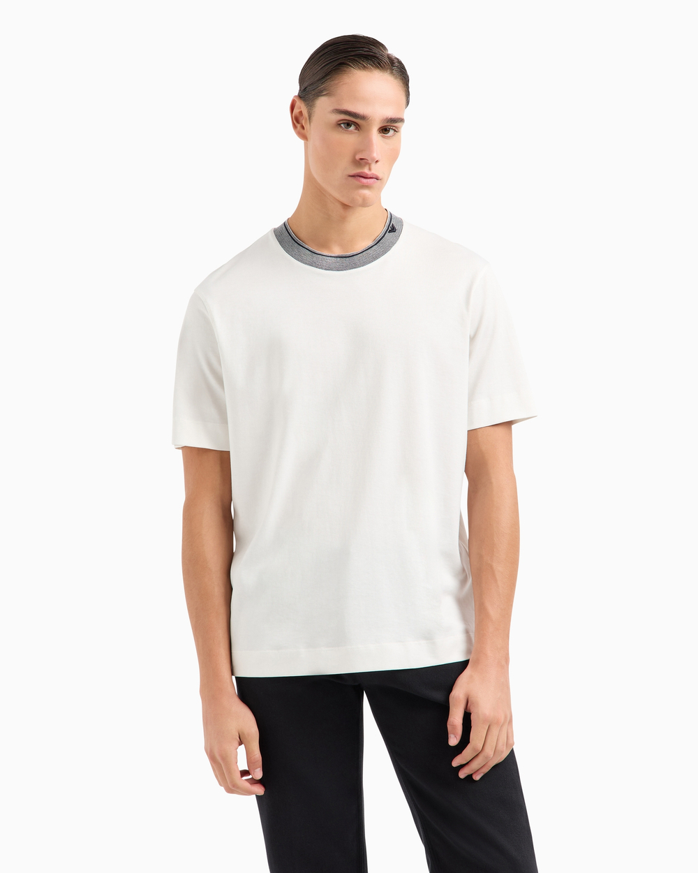 Футболка EMPORIO ARMANI