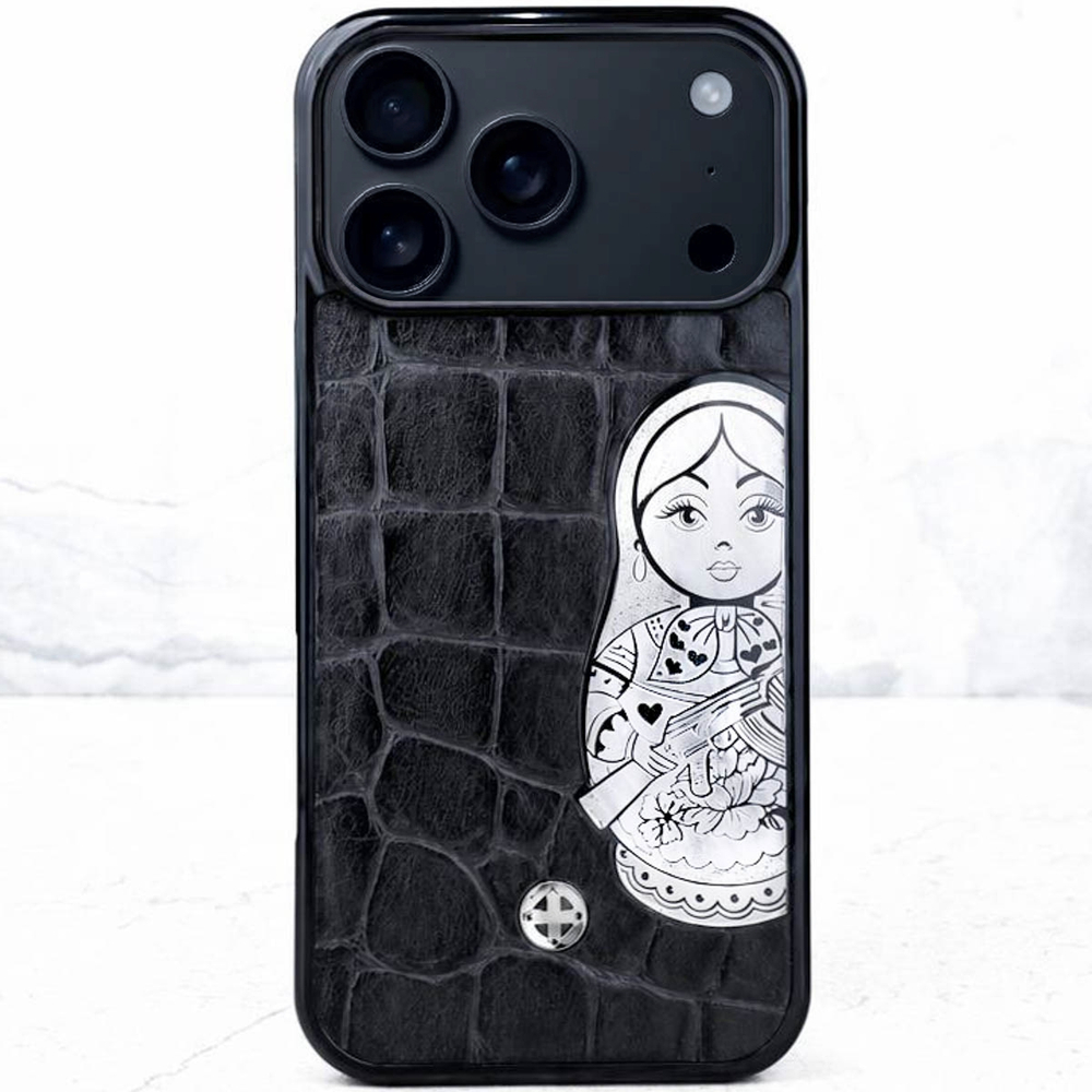 Чехол iPhone 17 Pro из кожи CROC с Матрёшкой — Euphoria HM