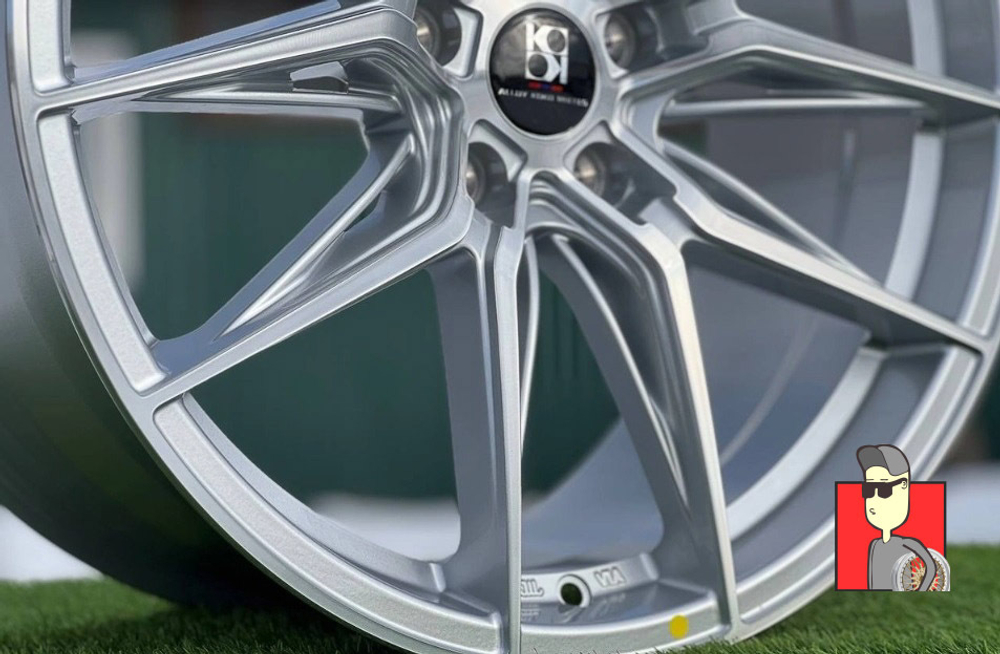 Комплект дисков Koko Vossen HF-2 20x11 et28 5x112
