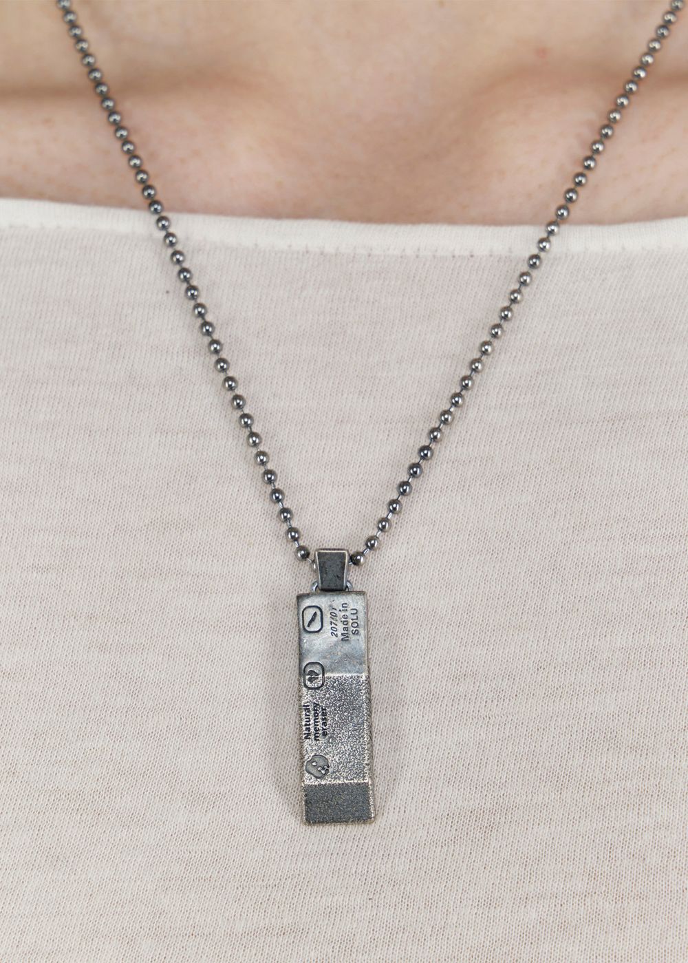 MEMORY ERASER necklace