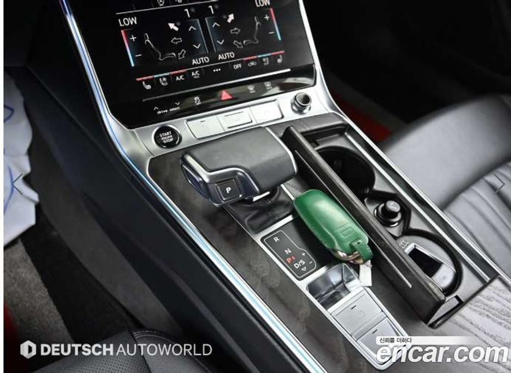 Audi A6 (C8) 45 TFSI Premium (12.2021)