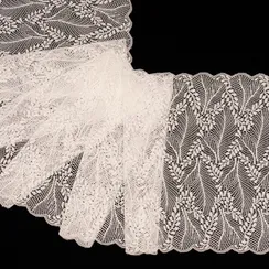 Кружево эластичное молочное 23 см, веточки