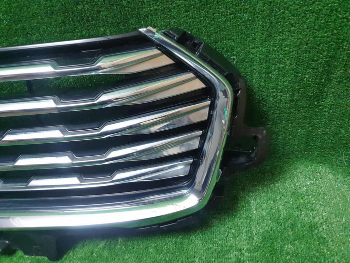 Решетка радиатора Haval Jolion (2021-н.в.)