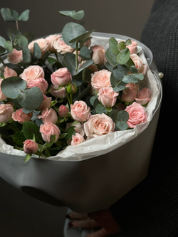 Сборный букет «Роскошь Бомбастик»