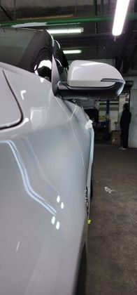 KIA в цветной полиуретан Carbins PPF Moonlight White SP-A02