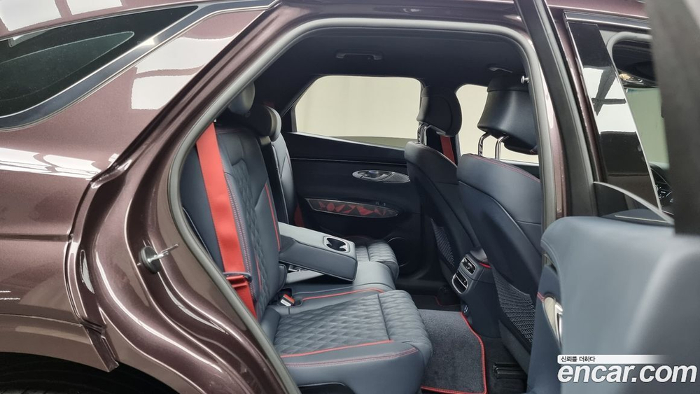 Genesis GV70 3.5T Бензин AWD (06.2021)