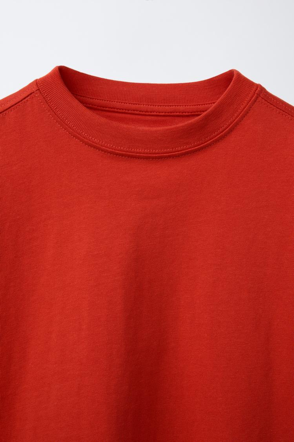 ZARA ОДНОТОННАЯ ФУТБОЛКА, КРАСНЫЙ