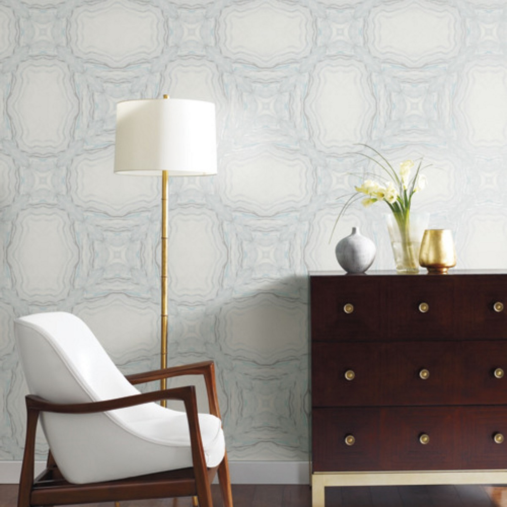 Antonina Vella Natural Opalescence