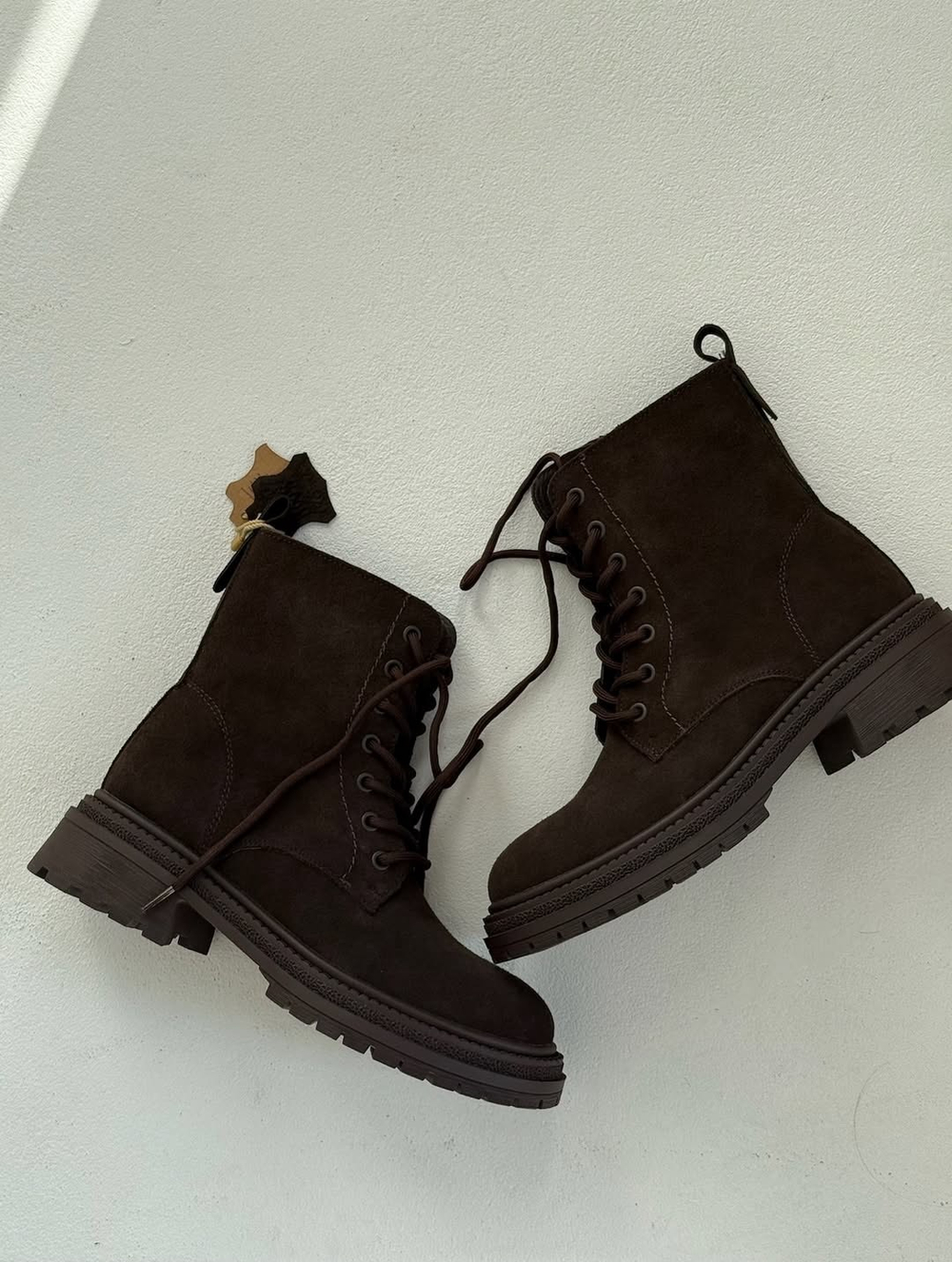 Ботинки из натуральной замши