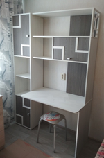 Уголок школьника Омега 16 стол писменный с надстройкой