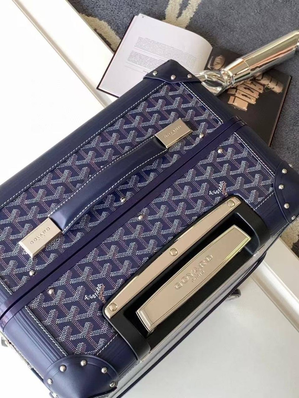 Чемодан Goyard