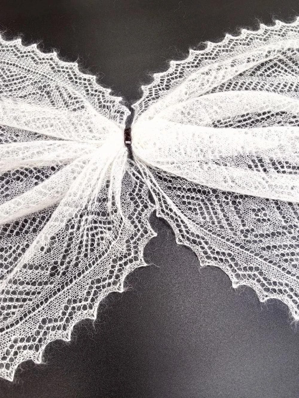 Оренбургский пуховый палантин А14060-01 белый отбеленный