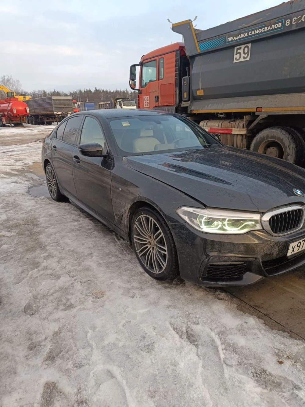 BMW 5-SERIES 530d AT xDrive M Sport