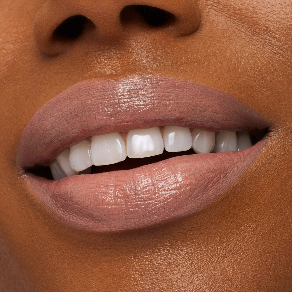MAC Cosmetics MACximal Sleek Satin Lipstick - Кремовая увлажняющая помада, 3,5 g