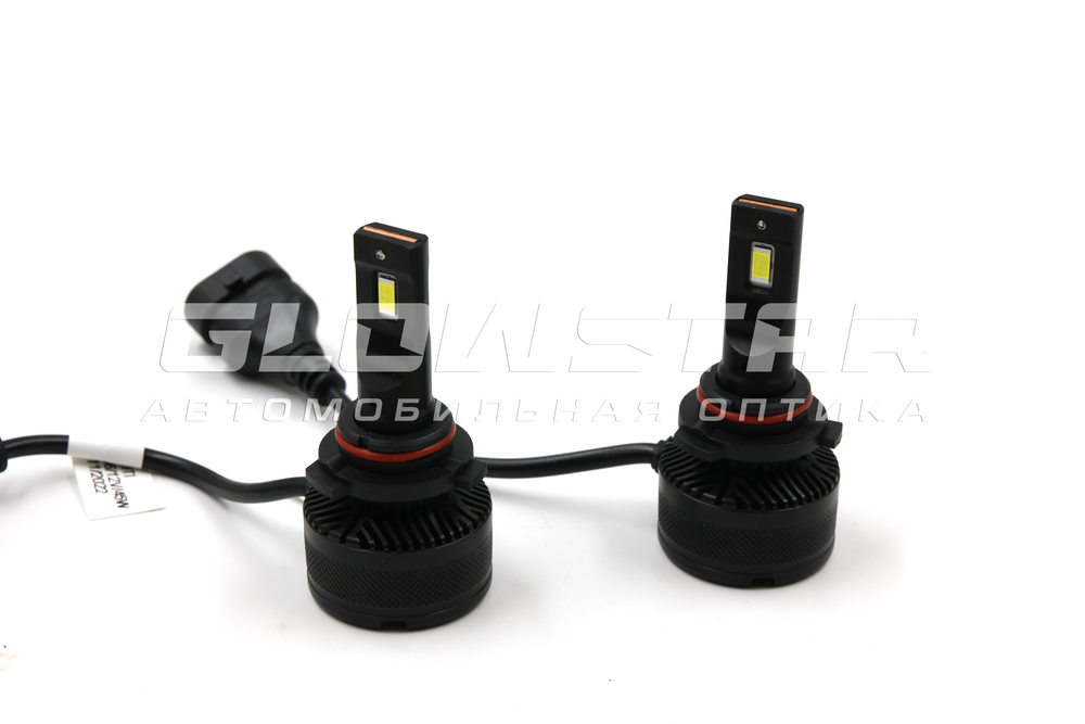 Светодиодные лампы HB4 (9006) Sariti V17 с вентилятором, 5500К, 12V, 45W (комплект, 2шт)