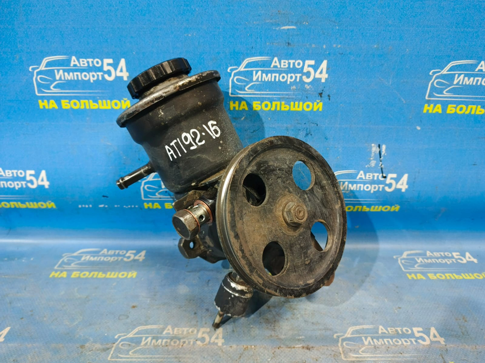 Насос ГУР TOYOTA CARINA 1993