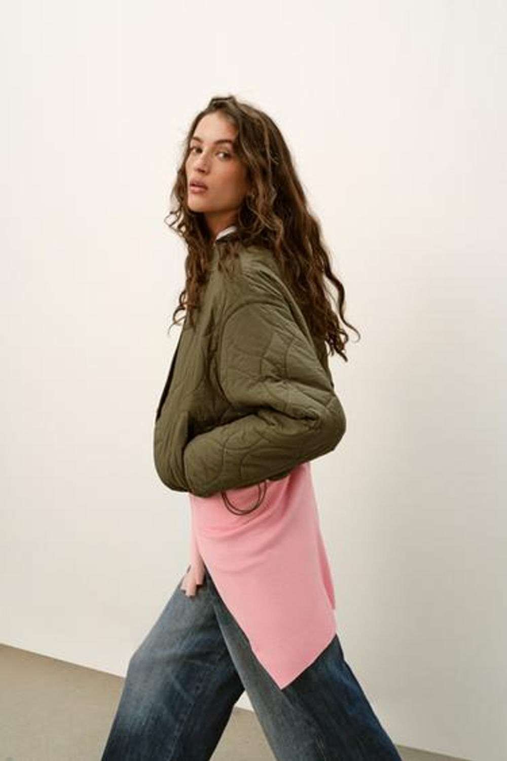 КОРОТКАЯ ПУХОВКА - ZARA