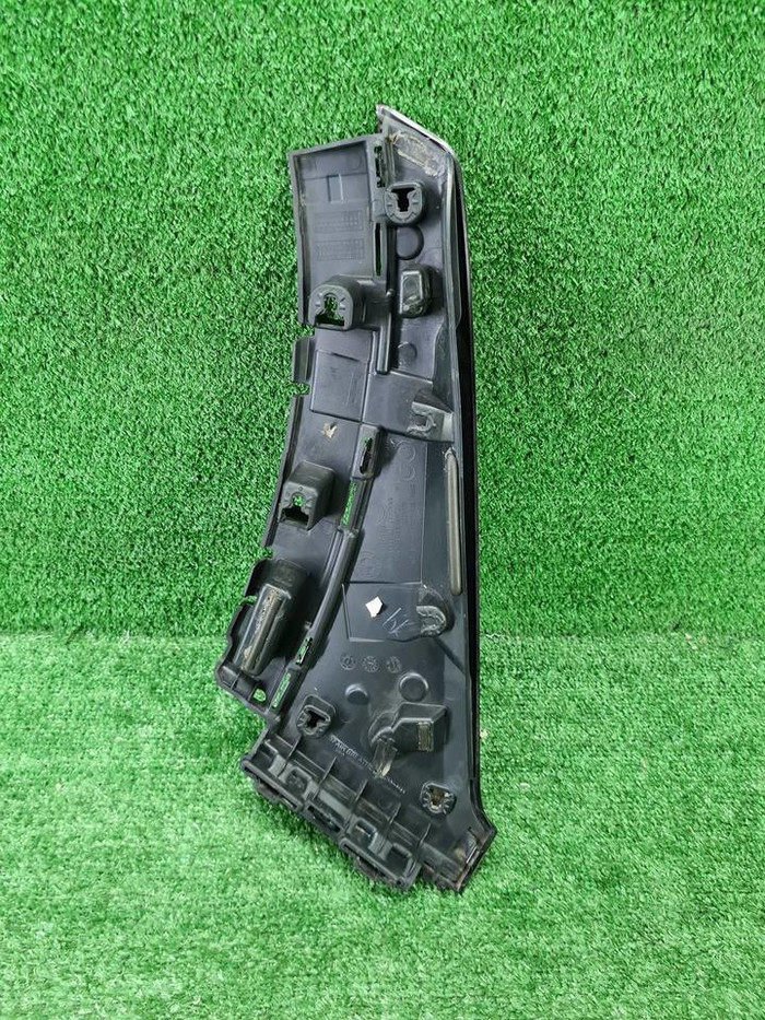 Накладка крыла передняя правая BMW X7 G07 (2019-н.в.)