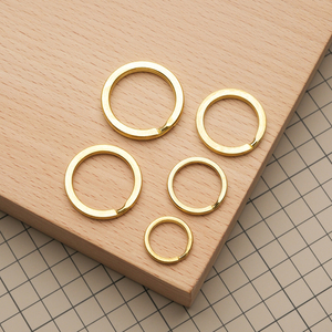 Кольцо для ключей из латуни