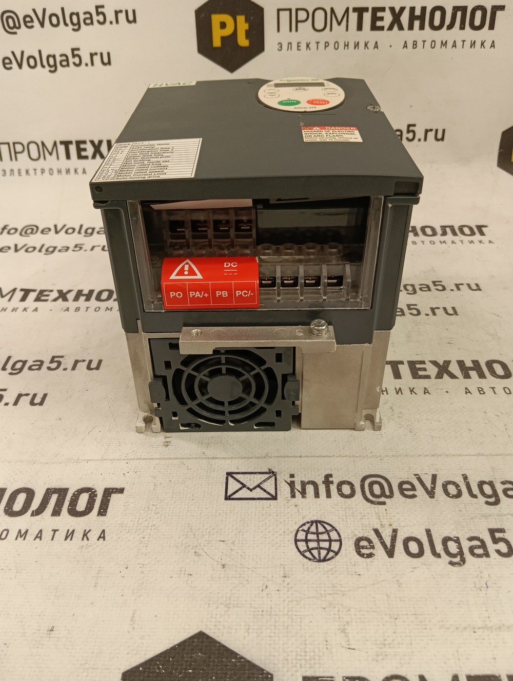 S.E. ATV212HU30N4 с хранения