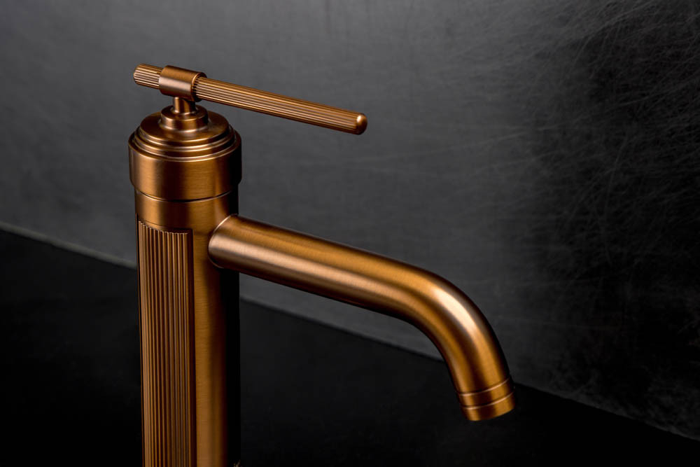 Смеситель для раковины Boheme ETERNA 171-BRB BRUSHED BRONZE