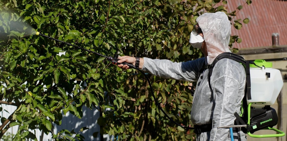 Опрыскиватель аккумуляторный GREENWORKS G40BPS 40V, АКБ 2Ач и ЗУ 5300007UA