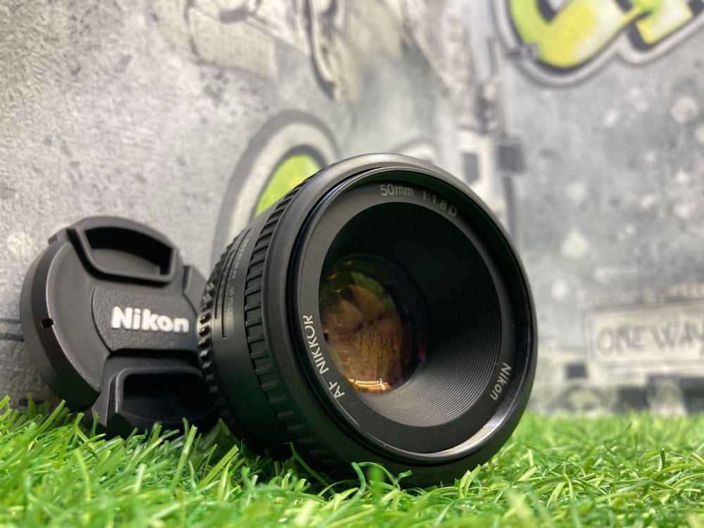 Nikon 50mm 1.8D AF Nikkor
