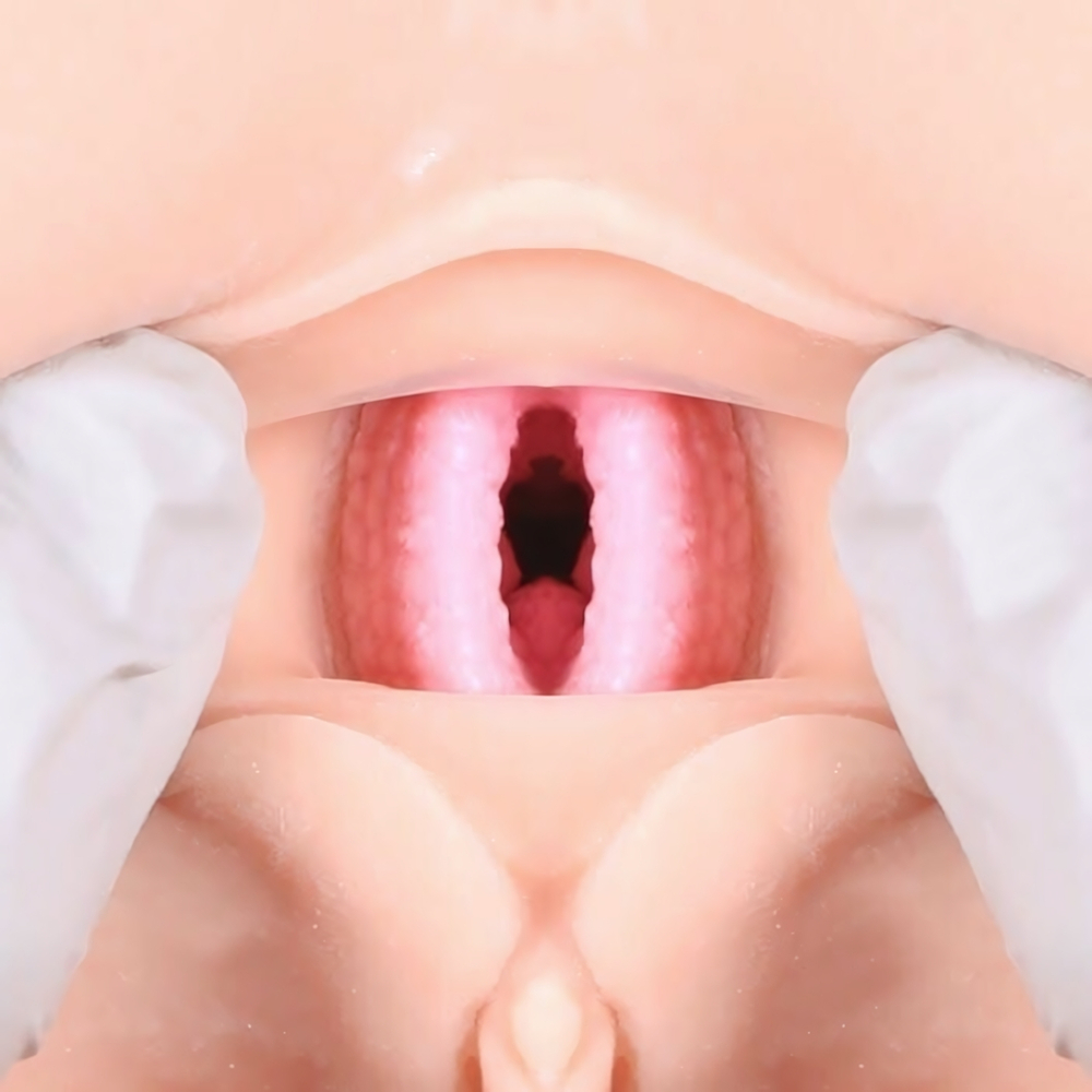 Мастурбатор-полуторс Valentina с двойным слоем материала (Цвет: телесный)