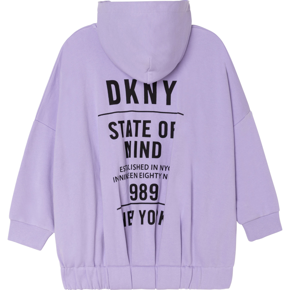 Кардиган трикотажный с капюшоном DKNY Сиреневый/Нашивка: черный ярлык/Спинка: черные надписи Девочка