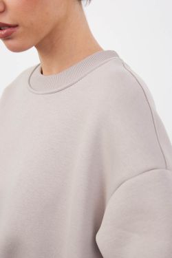 Утепленный свитшот цвета туман