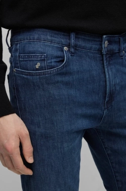 HUGO BOSS