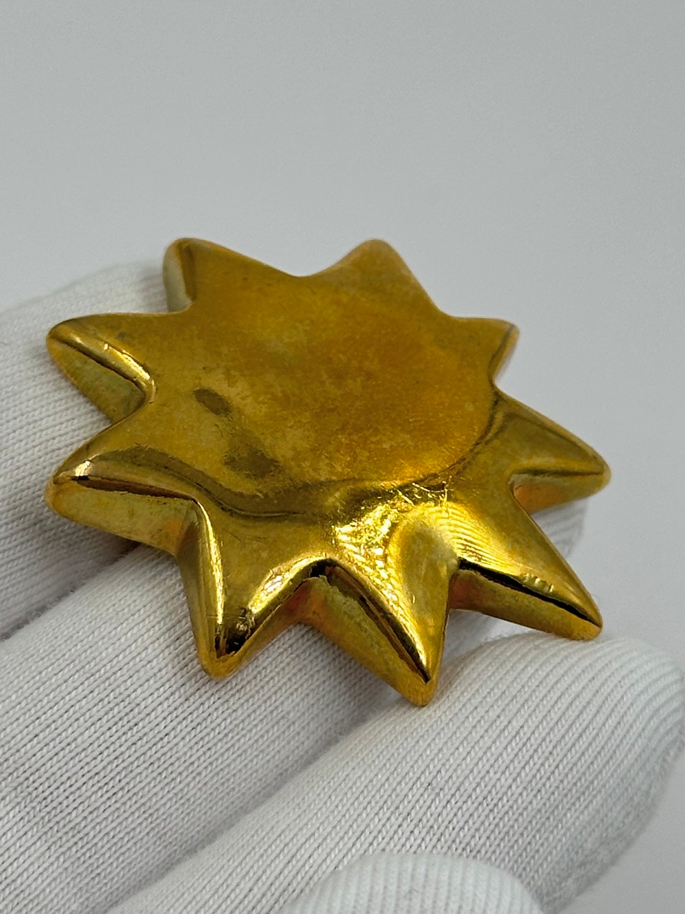 Брошь Солнце Christian Lacroix