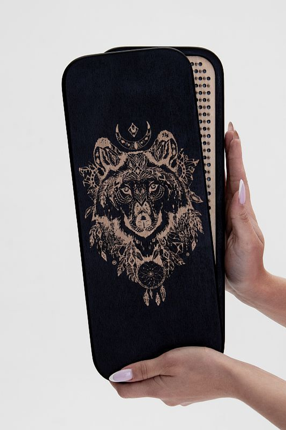 Доска садху Волк медные гвозди