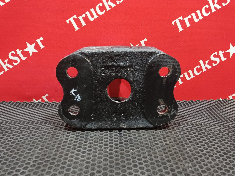 Кронштейн рессоры передней 2023г