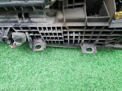 Фара левая Scania R-Series (2016-н.в.) галоген