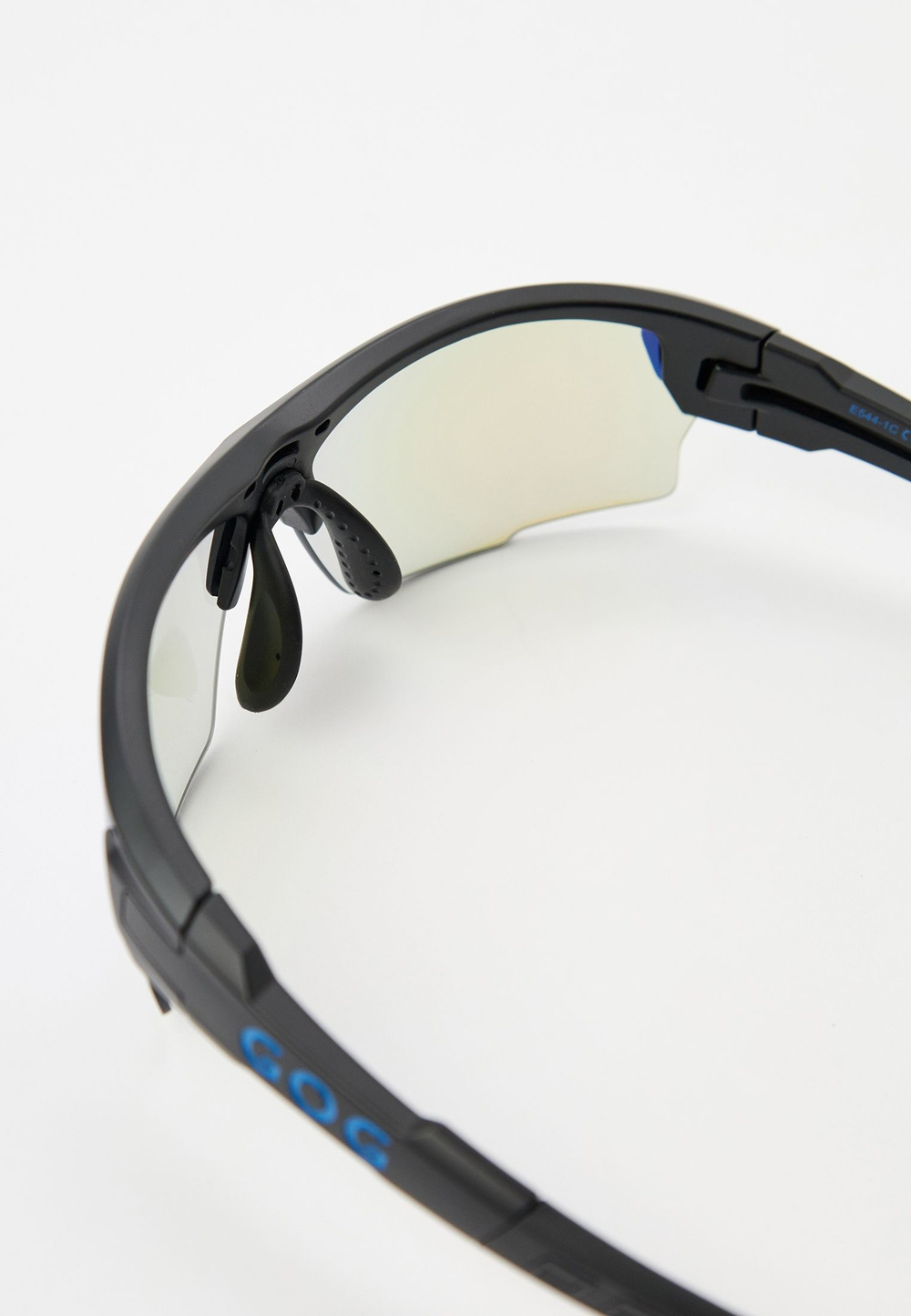 Спортивные очки с диоптриями GOG Steno C / Matt Black / Photochromic Blue Lens