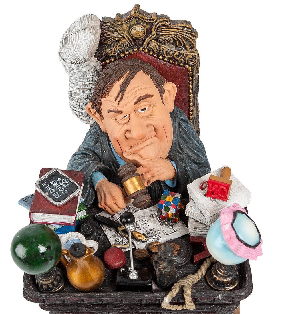 STD-12 Статуэтка «Судья» (W.Stratford)