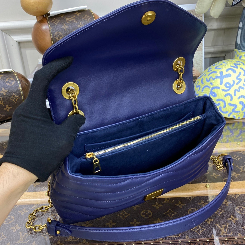 Louis Vuitton New Wave Chain Bag
