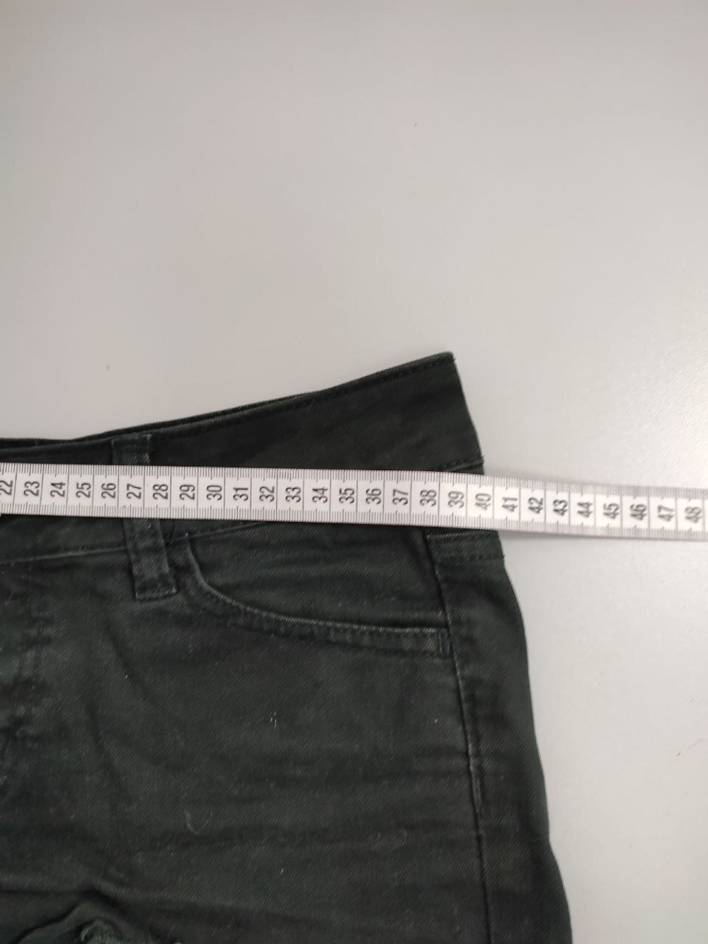 Шорты темные 42 размер