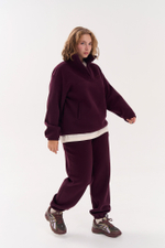 Свитшот с воротником на кнопках из футера с начесом в винном цвете