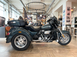 Tri Glide Ultra (FLHTCUTG), Harley-Davidson  2020 "Spruce"