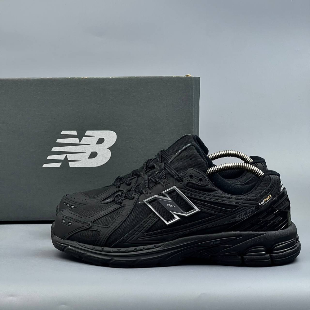 Кроссовки NB 1906 Cordura #383 (черн.)