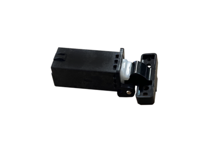 Шарнир (петля) автоподатчика ADF Pantum M6800/7100/7200/7300/BM5100 черный (302110021101)