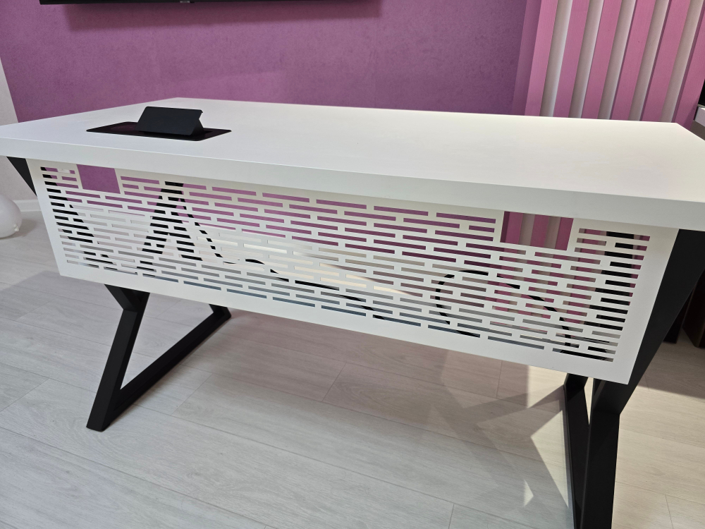 Письменный стол ДОМУС Хилтон