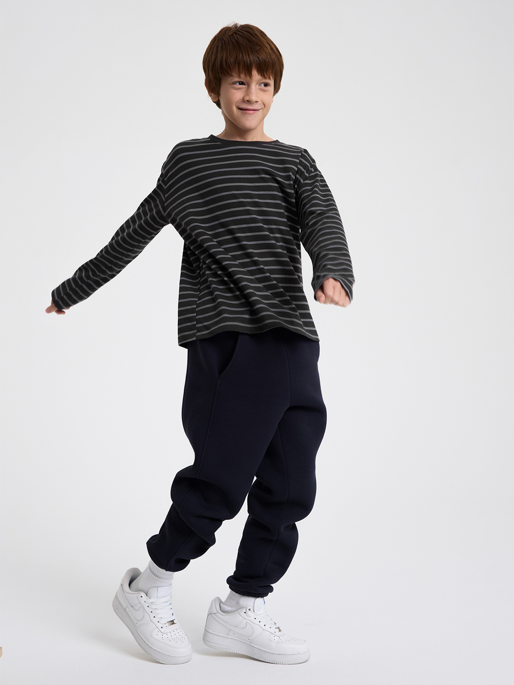 Лонгслив базовый Mjölk Anthracite Stripes