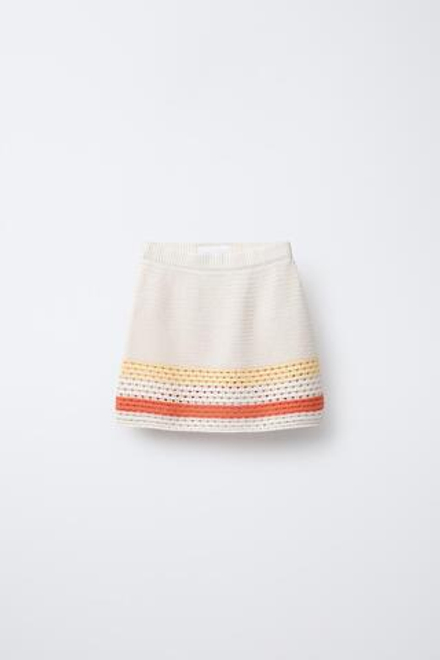 ZARA ТРИКОТАЖНАЯ ЮБКА В ПОЛОСКУ, ЭКРЮ
